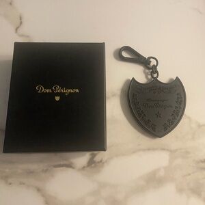 DOM PERIGNON EXCLUSIVE METAL EMBLEM KEYCHAIN